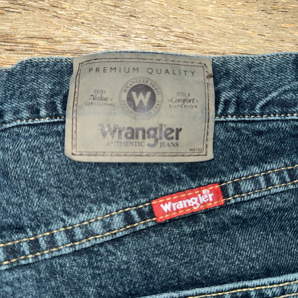 Men’s Wrangler Blue Denim Jeans, 2 pair *bundle* - Picture 4 of 9